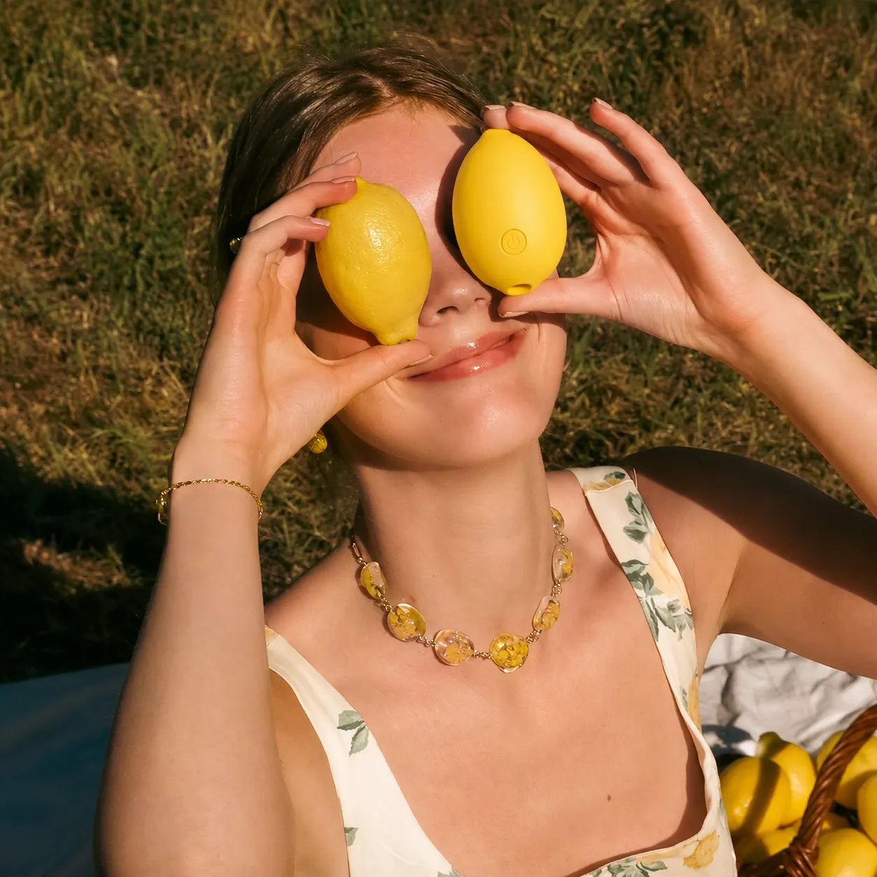 Lemon Vibrator  | Clitoral Suction Toy
